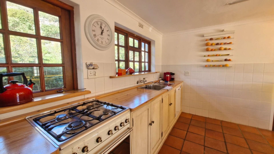 To Let 2 Bedroom Property for Rent in Noordhoek Western Cape